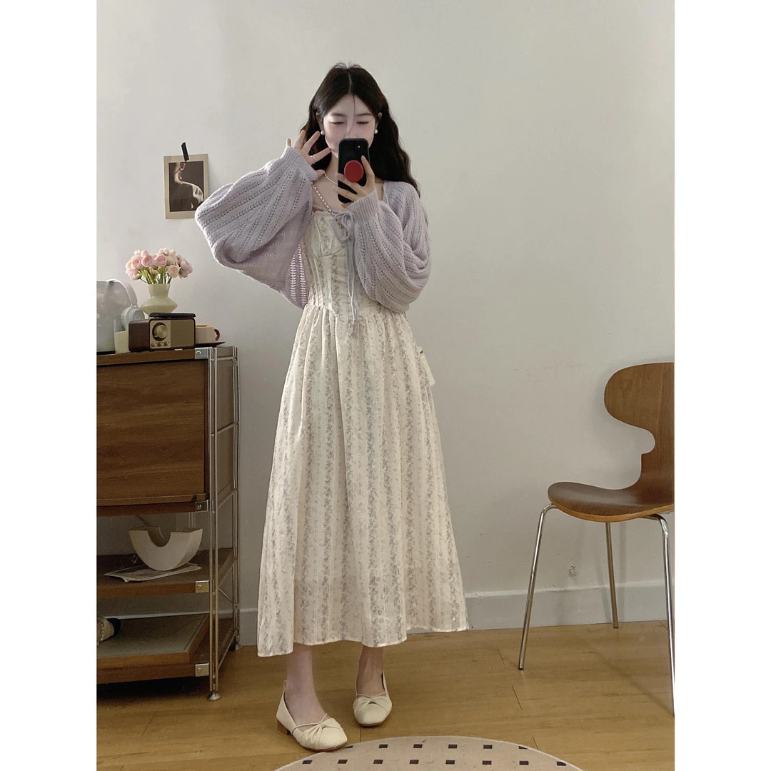 大码温柔风花边吊带连衣裙女新款春季外搭坎肩两件套装