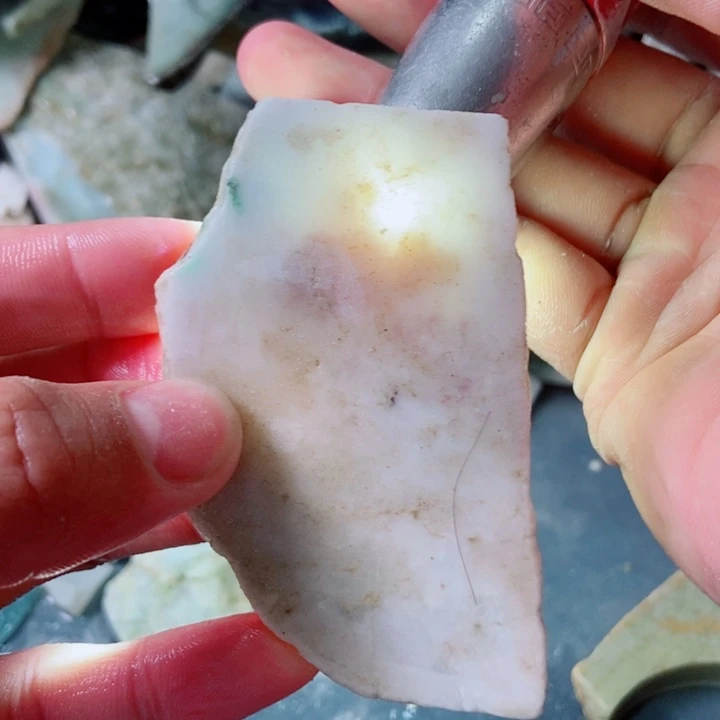 翡翠未镶嵌颈饰天然翡翠