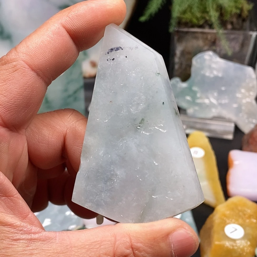 翡翠颈饰未镶嵌乐凡珠宝翡翠挂件