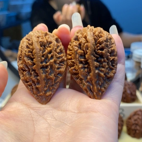 把件桃核东北秋子