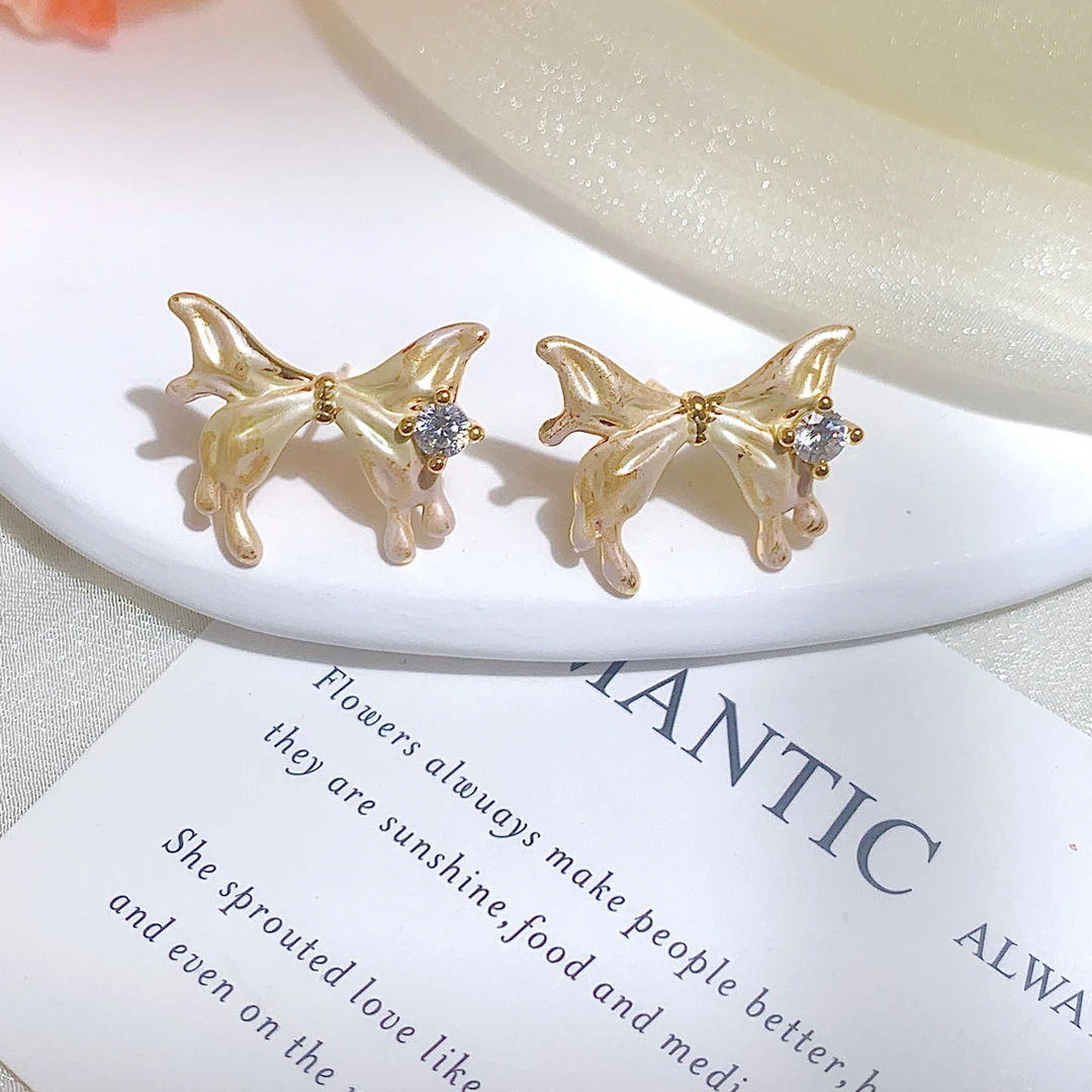 铜合金耳饰 油画蝴蝶耳钉3252