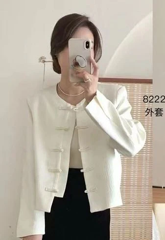 8222 直下摆宽松型春季短款透气短外套立领外套巴恩风抽绳