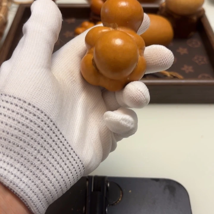 呼***呼天然手捻老皮葫芦