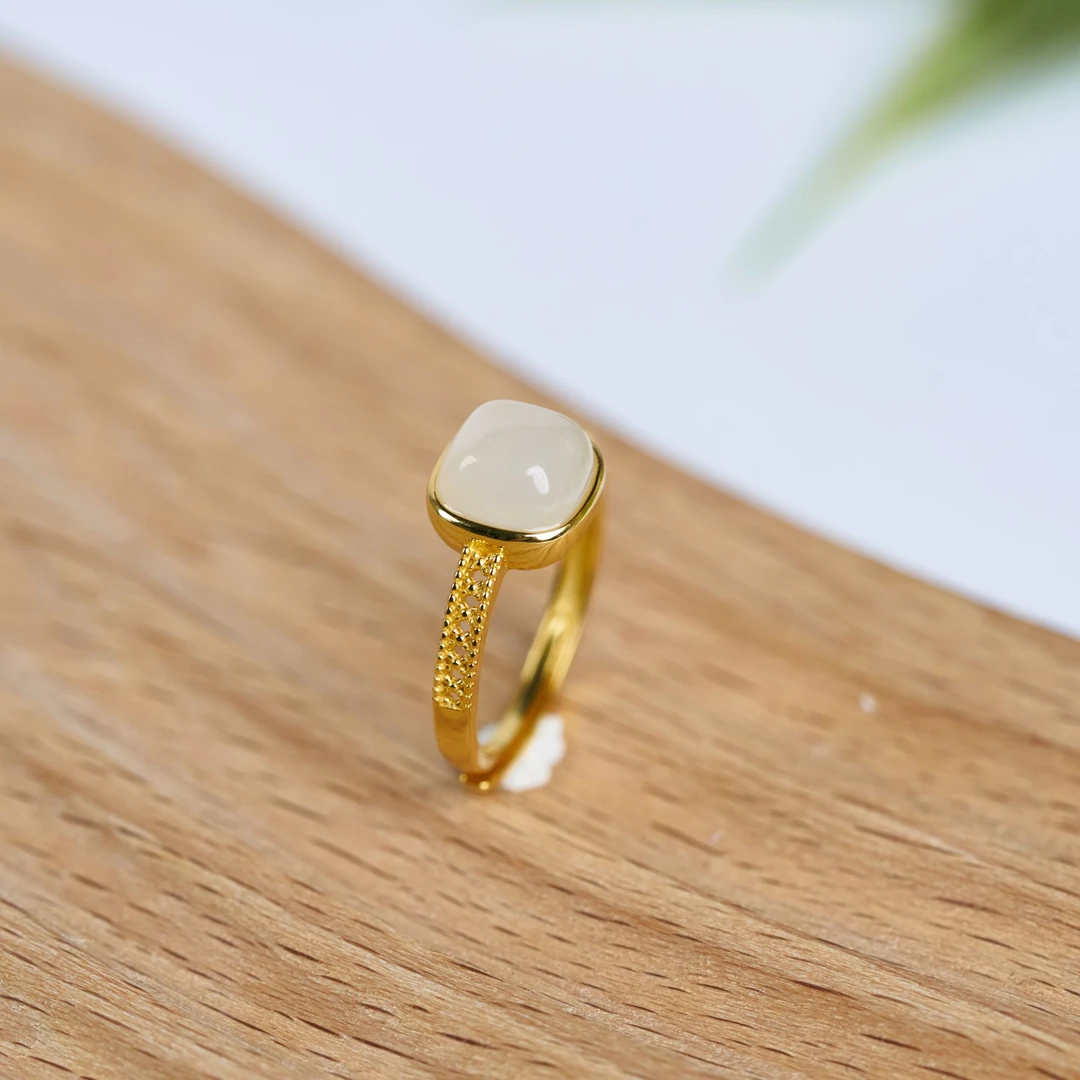 L【玉氏珠宝】925银和田玉方形戒指-约7*5mm 多样性发一 CAN1420500