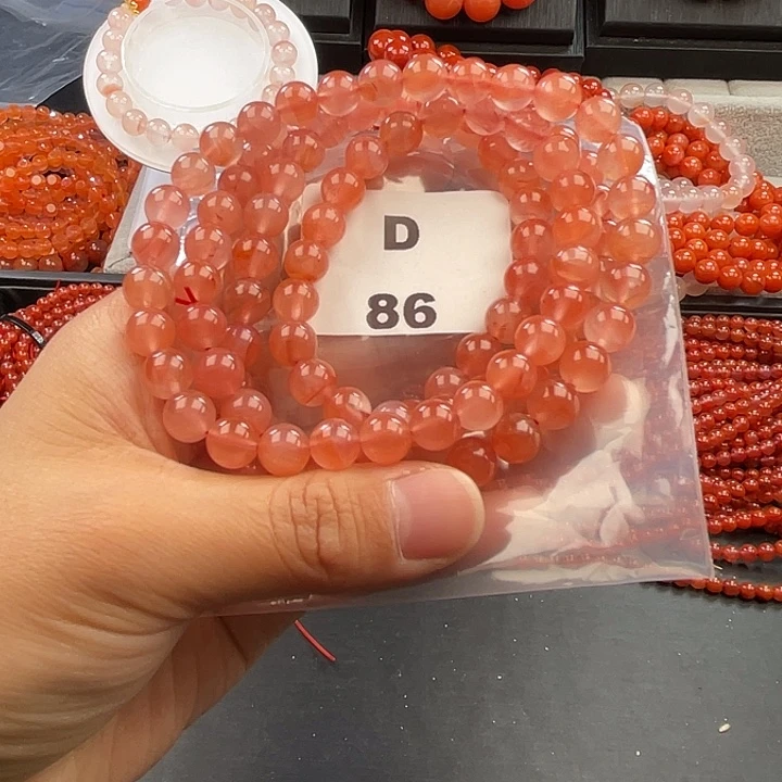 南红玛瑙未镶嵌多样性发货默认微瑕称重8mm