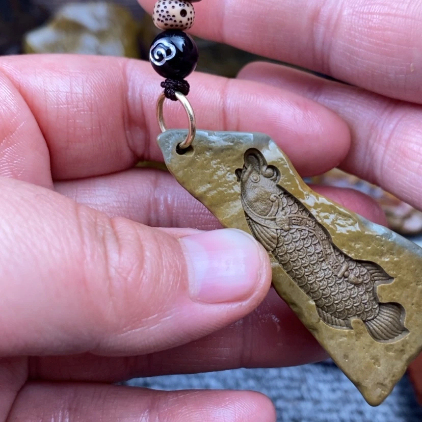 【闪购商品】原石雕刻手把件