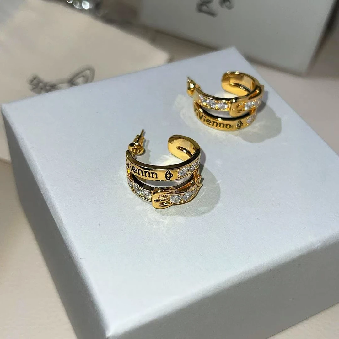 铜合金耳饰 04502金色轻奢皮带扣字母耳饰