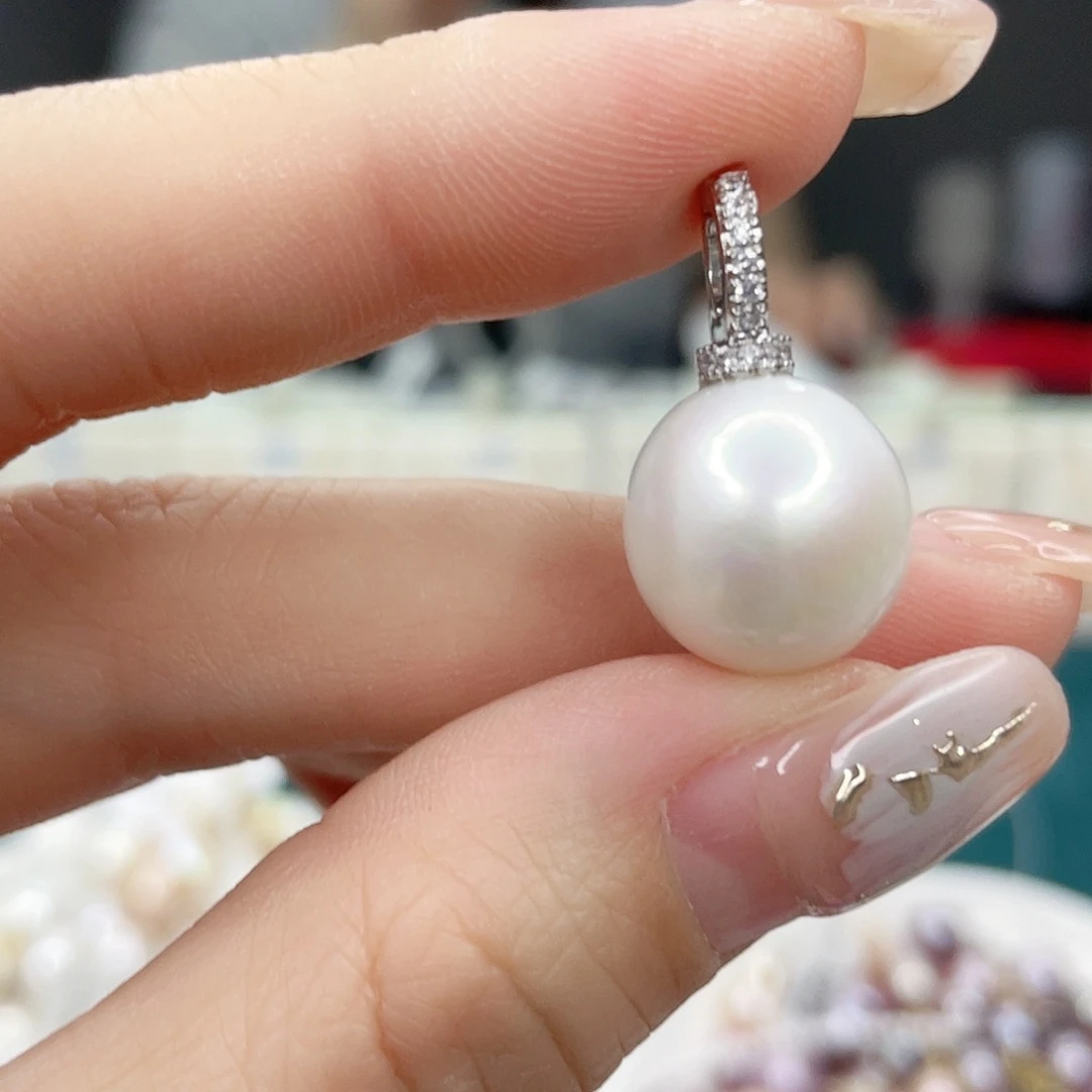 淡水珍珠未镶嵌吊坠(赠链)