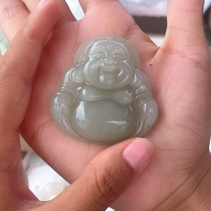 和田玉未镶嵌吊坠(不含链)约50佛公（盼盼）