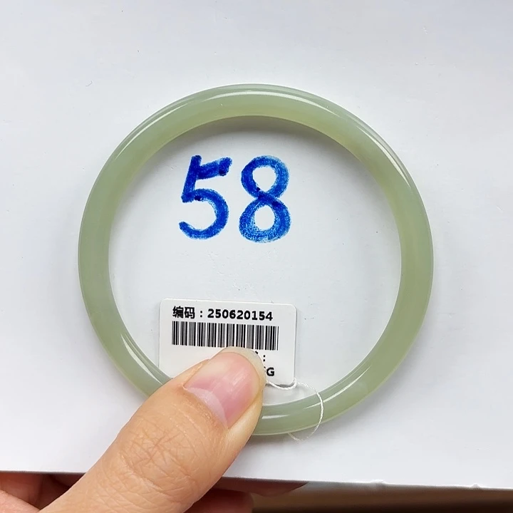 和田玉未镶嵌手镯0154