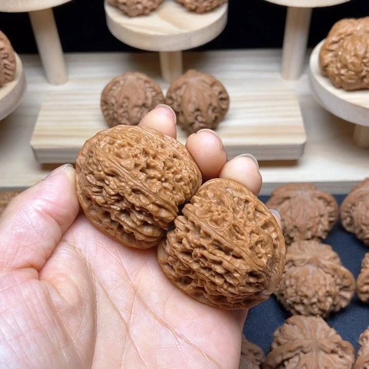 吊坠文玩核桃39南疆石