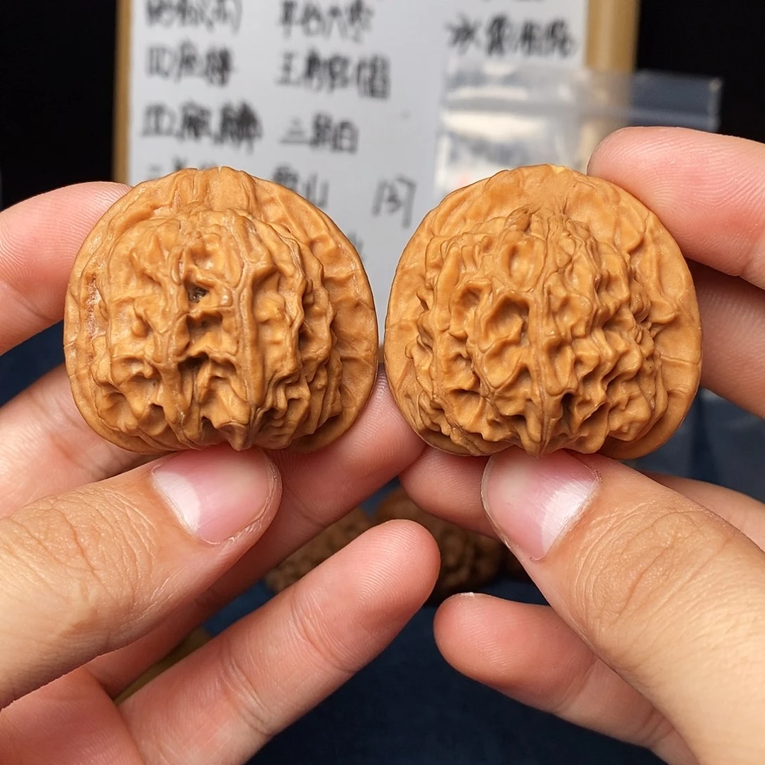 文玩核桃手串天地