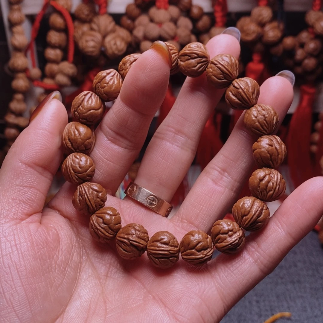 桃核吊坠龙纹桃枭