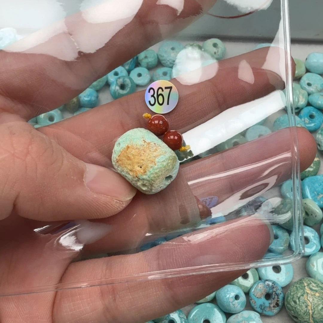 南红玛瑙未镶嵌珠宝奇石