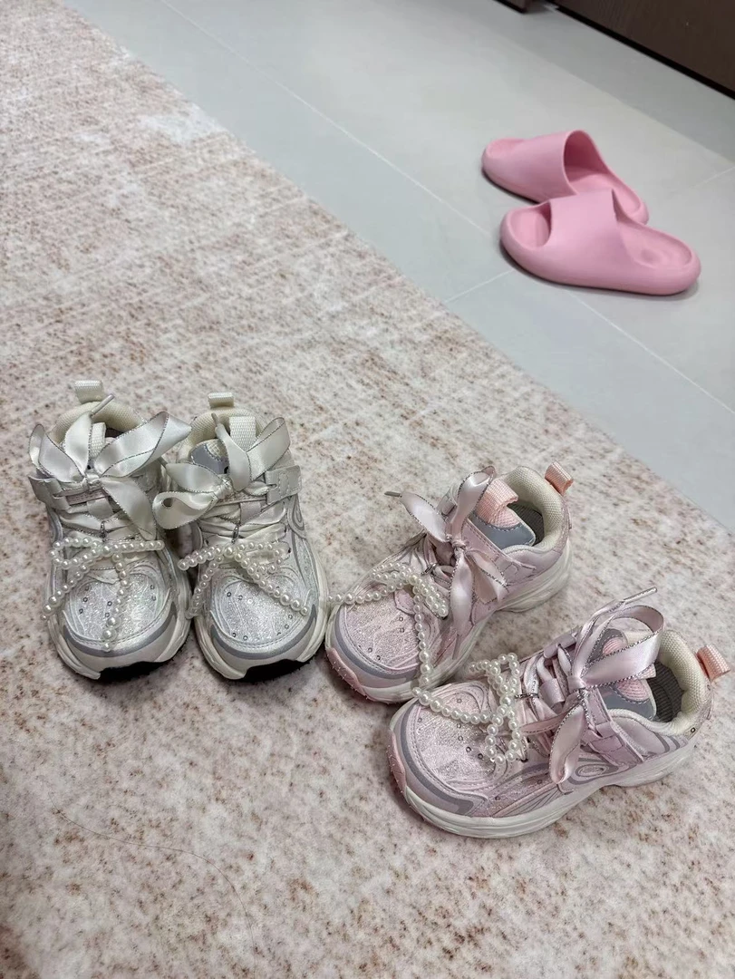 A99091儿童时尚百搭新款四季板鞋