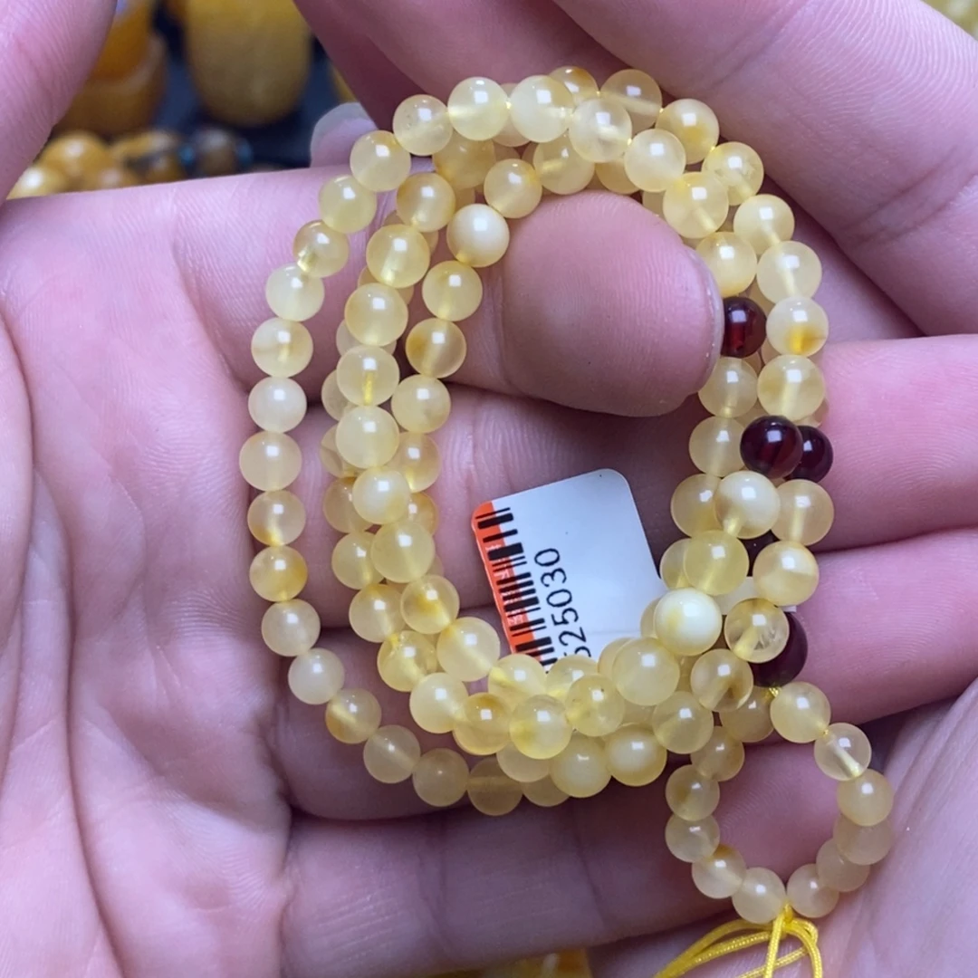 琥珀未镶嵌裸石蜜蜡