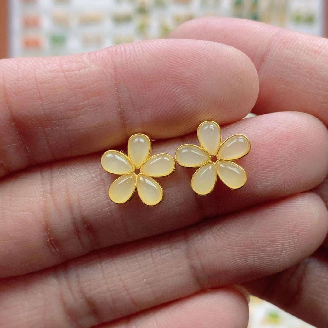 和田玉银S925镶嵌耳饰