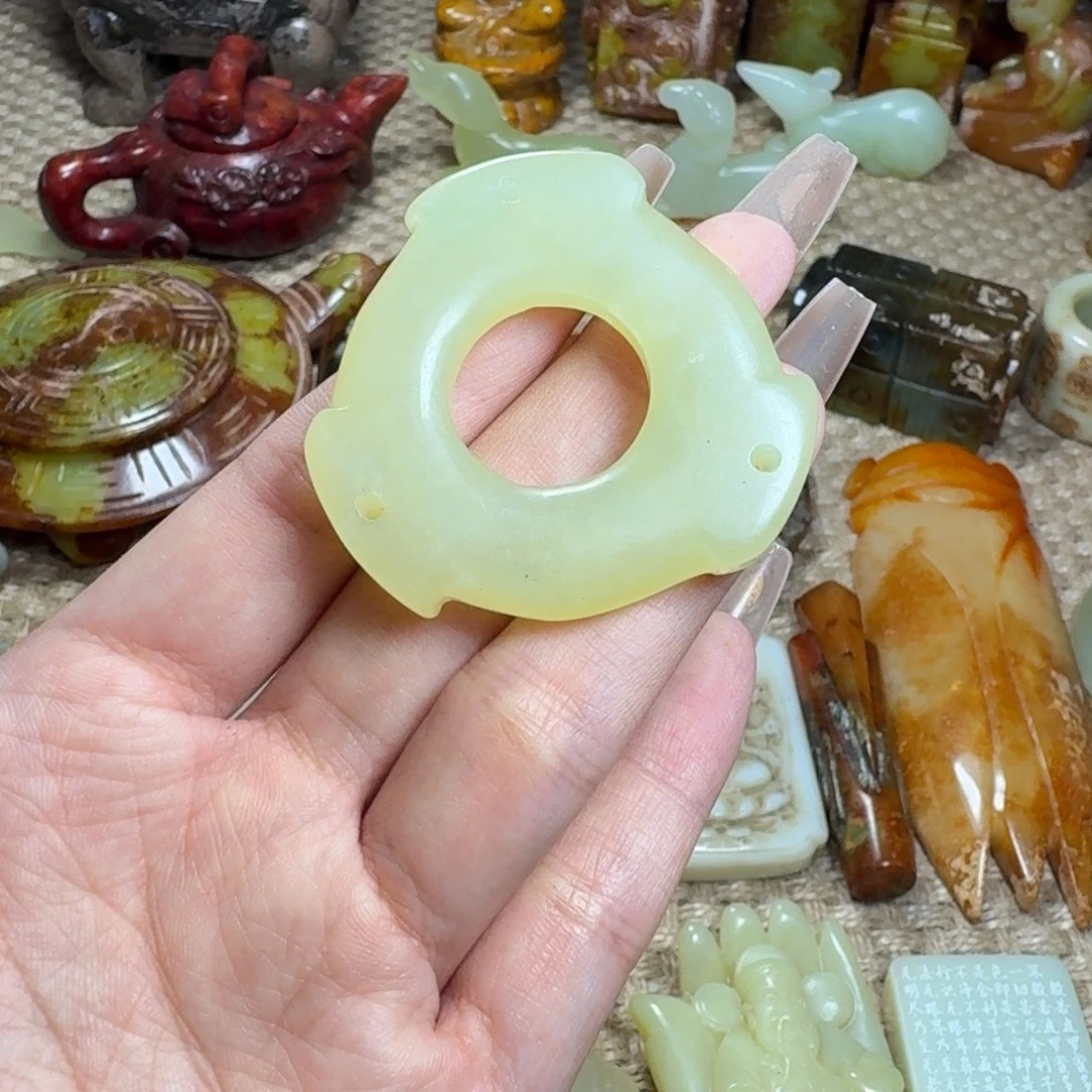 白玉菩提吊坠挂件