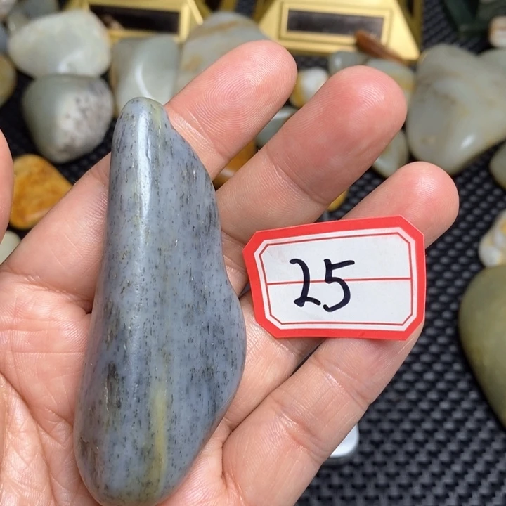 未镶嵌和田玉把件25