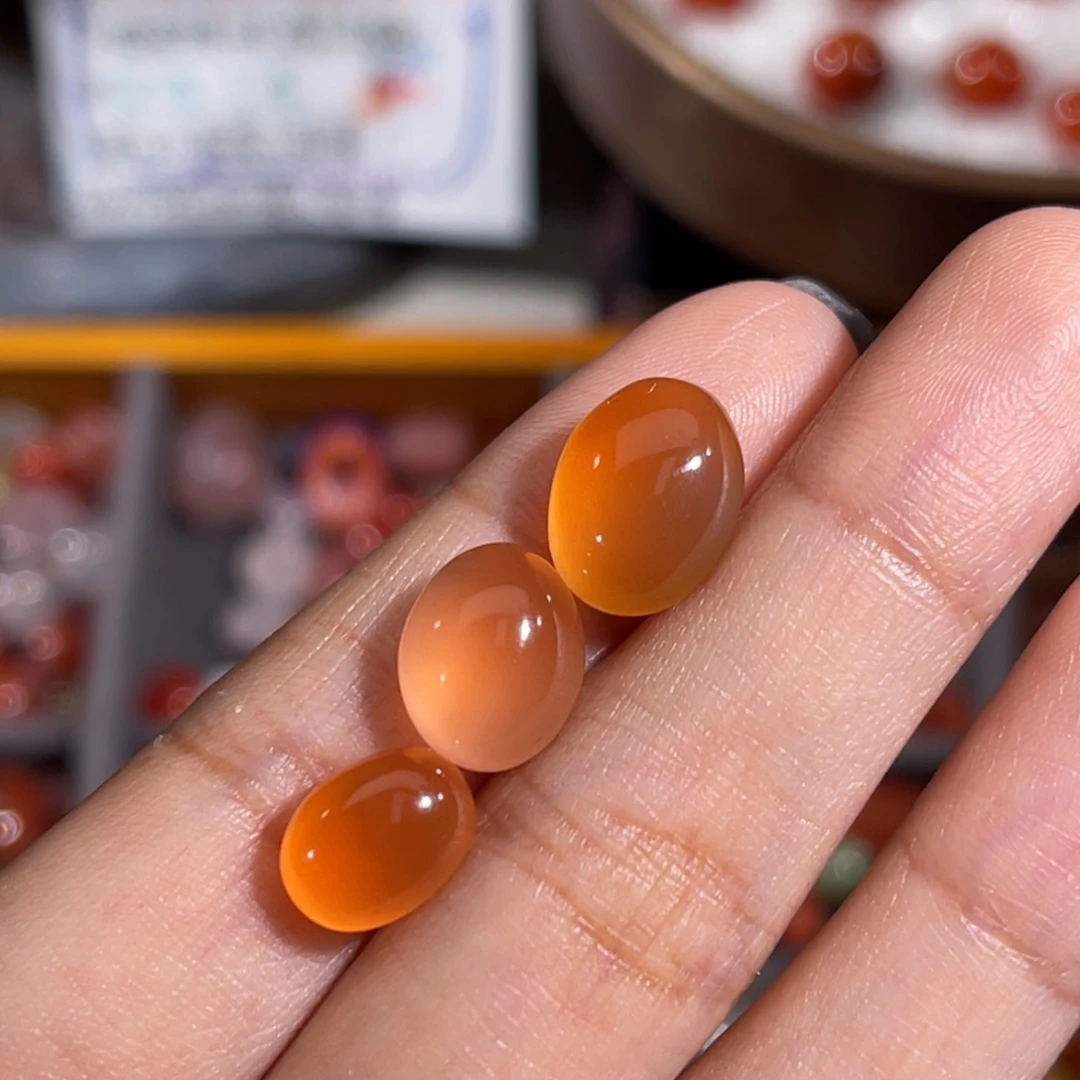 南红玛瑙未镶嵌蛋面 不换退
