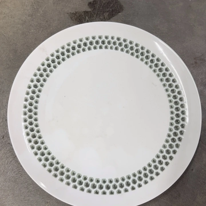 碟四个工厂库存微瑕产品