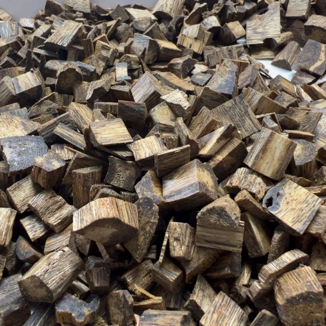 沉香碎屑沉香奇楠蓝宝石100克