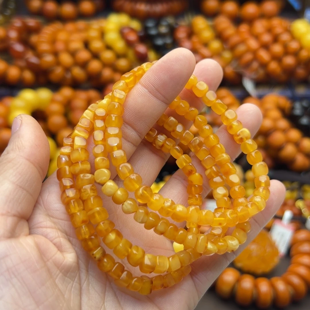 未镶嵌琥珀珠宝奇石多样性发其一