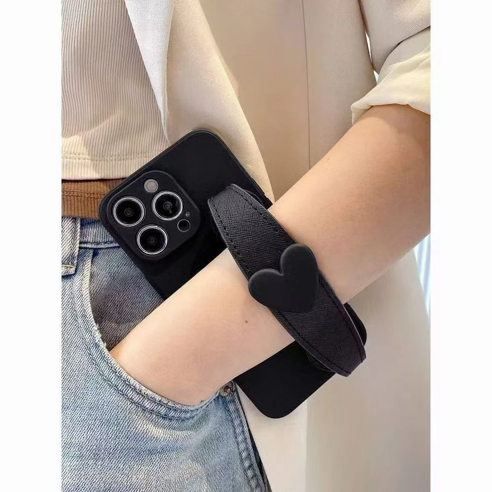 黑色腕带适用苹果16E手机壳XR/IPhone12/13/14/7P8PLUS软15PROMAX