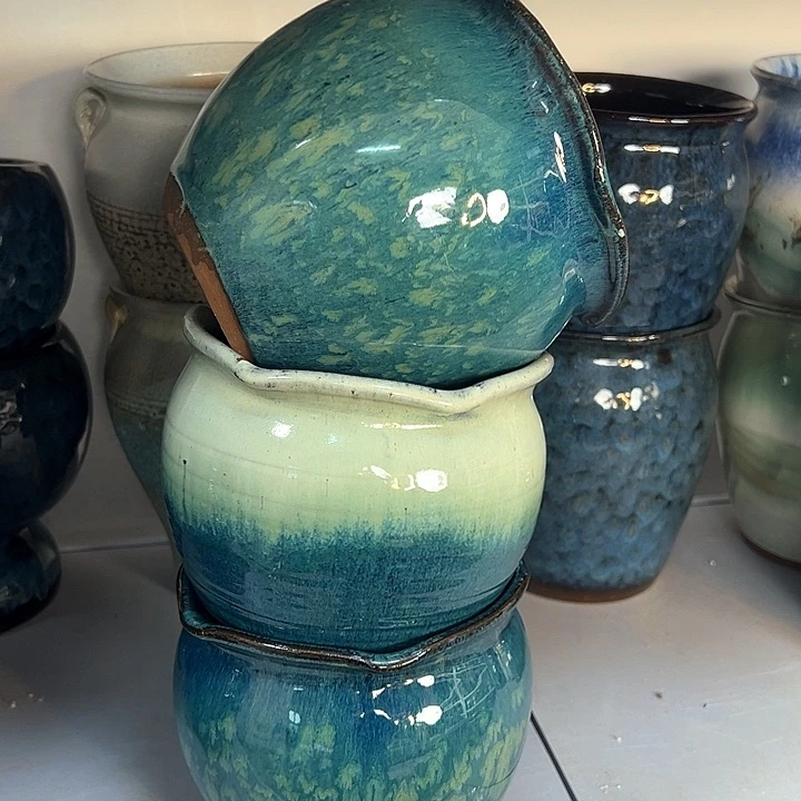 红陶口15高15。。。。。。。