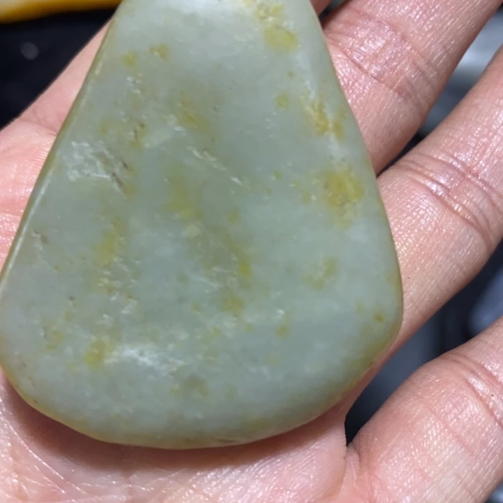 未镶嵌和田玉（糖玉）挂件8