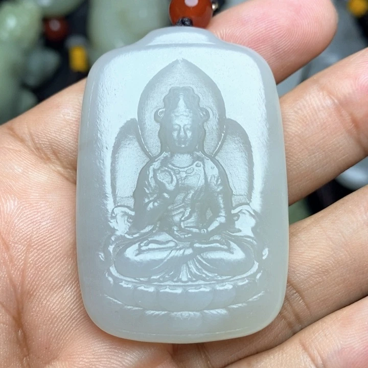 颈饰未镶嵌和田玉