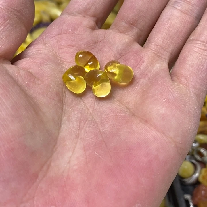 裸石蜜蜡未镶嵌多样性发货2个