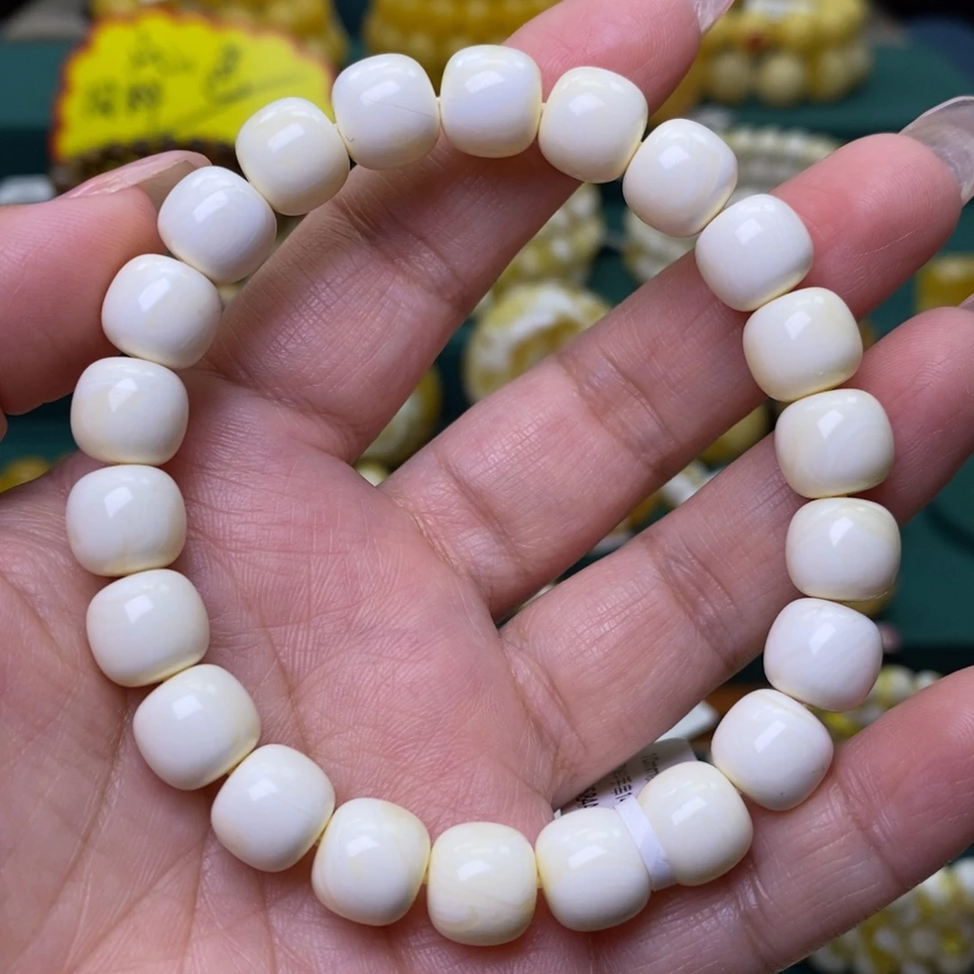 蜜蜡未镶嵌裸石10➕