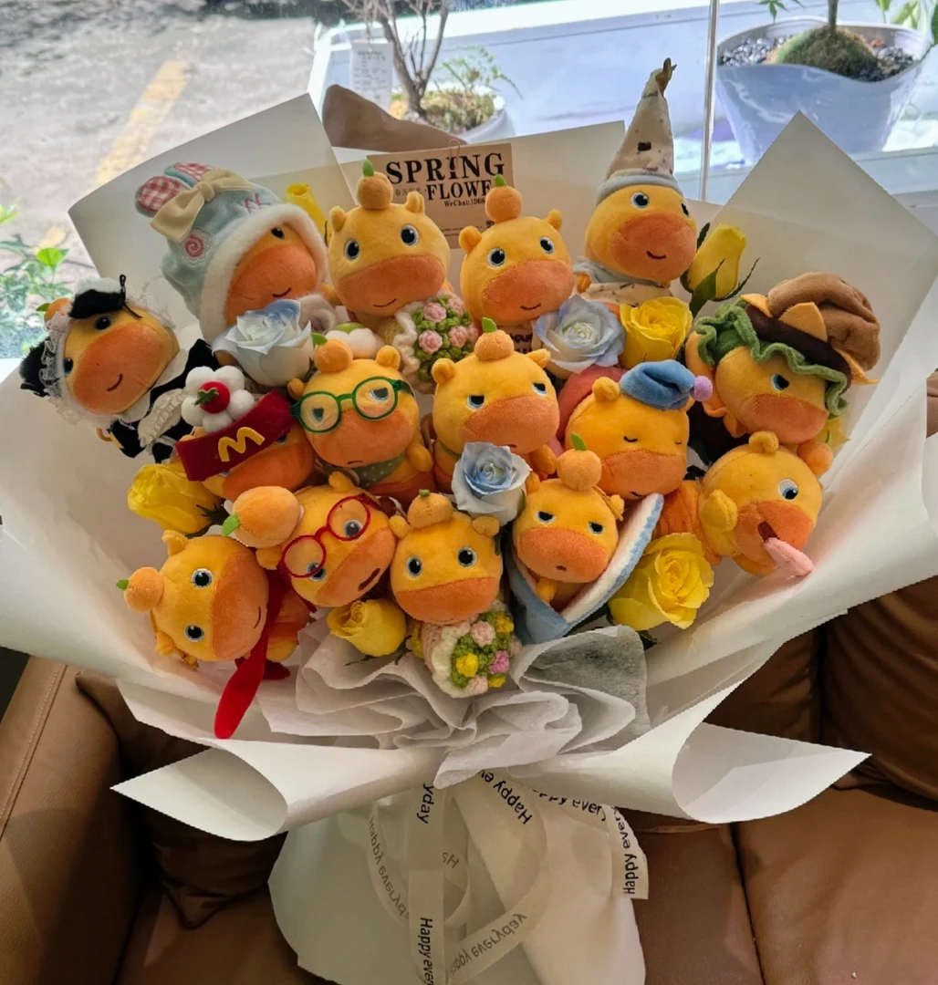 【爆款】水豚小噜噜毛绒玩偶挂件生日礼物女生书包包钥匙扣挂饰公仔