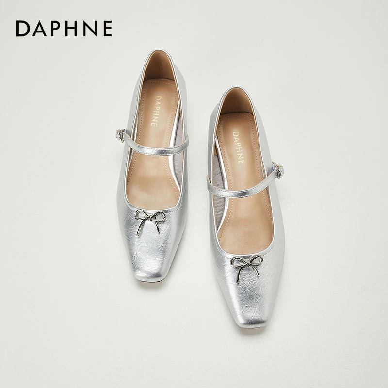 达芙妮银色方头玛丽珍鞋女2025年春季新款单鞋一字带蝴蝶结妈妈鞋