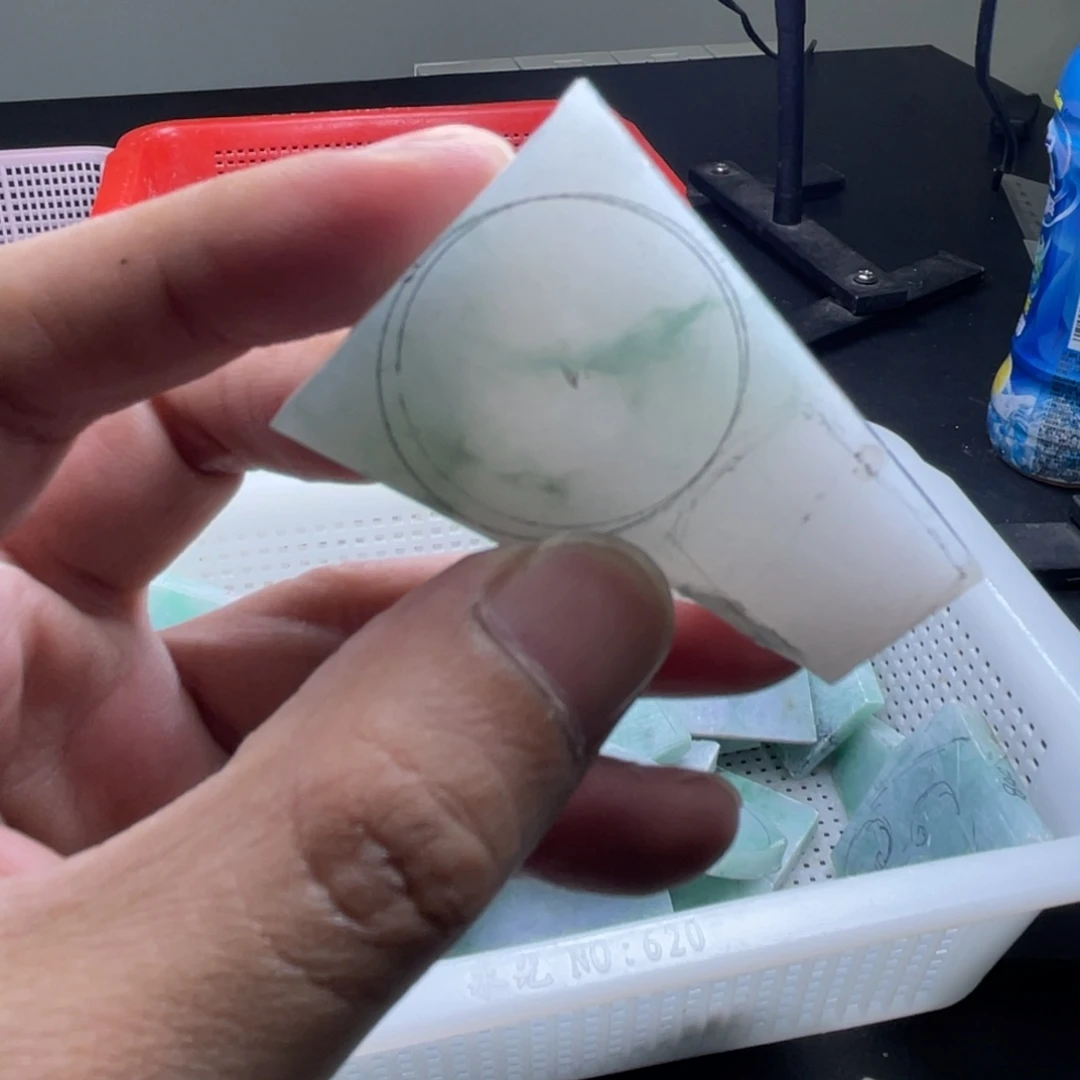 兰***馨定制翡翠未镶嵌包工平安扣加路路通