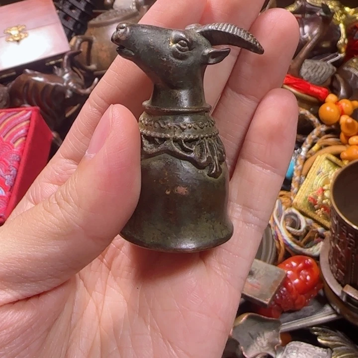 铜器把玩摆件链接