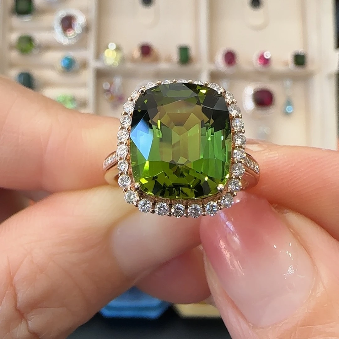 碧玺戒指18K金镶嵌6.94ct