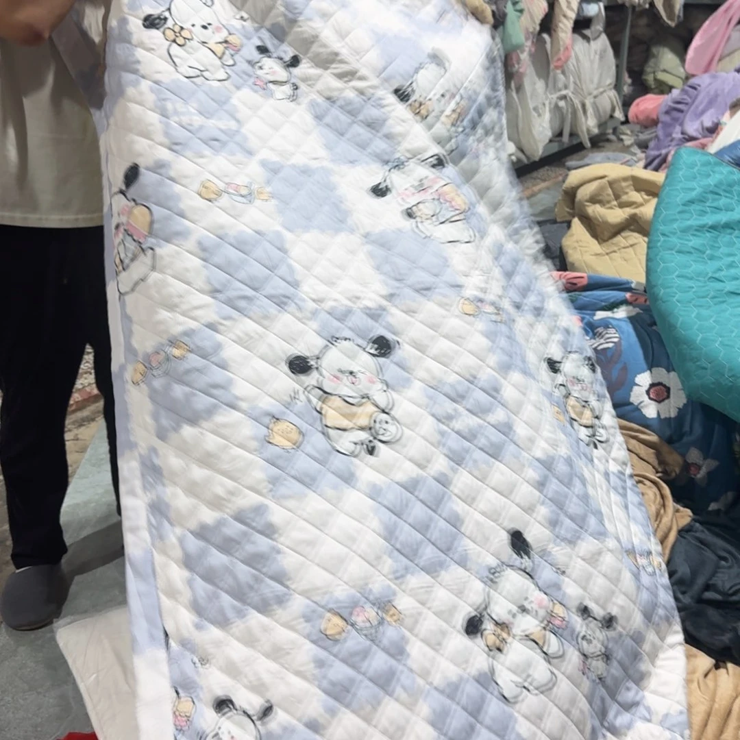 棉质花一米五床盖