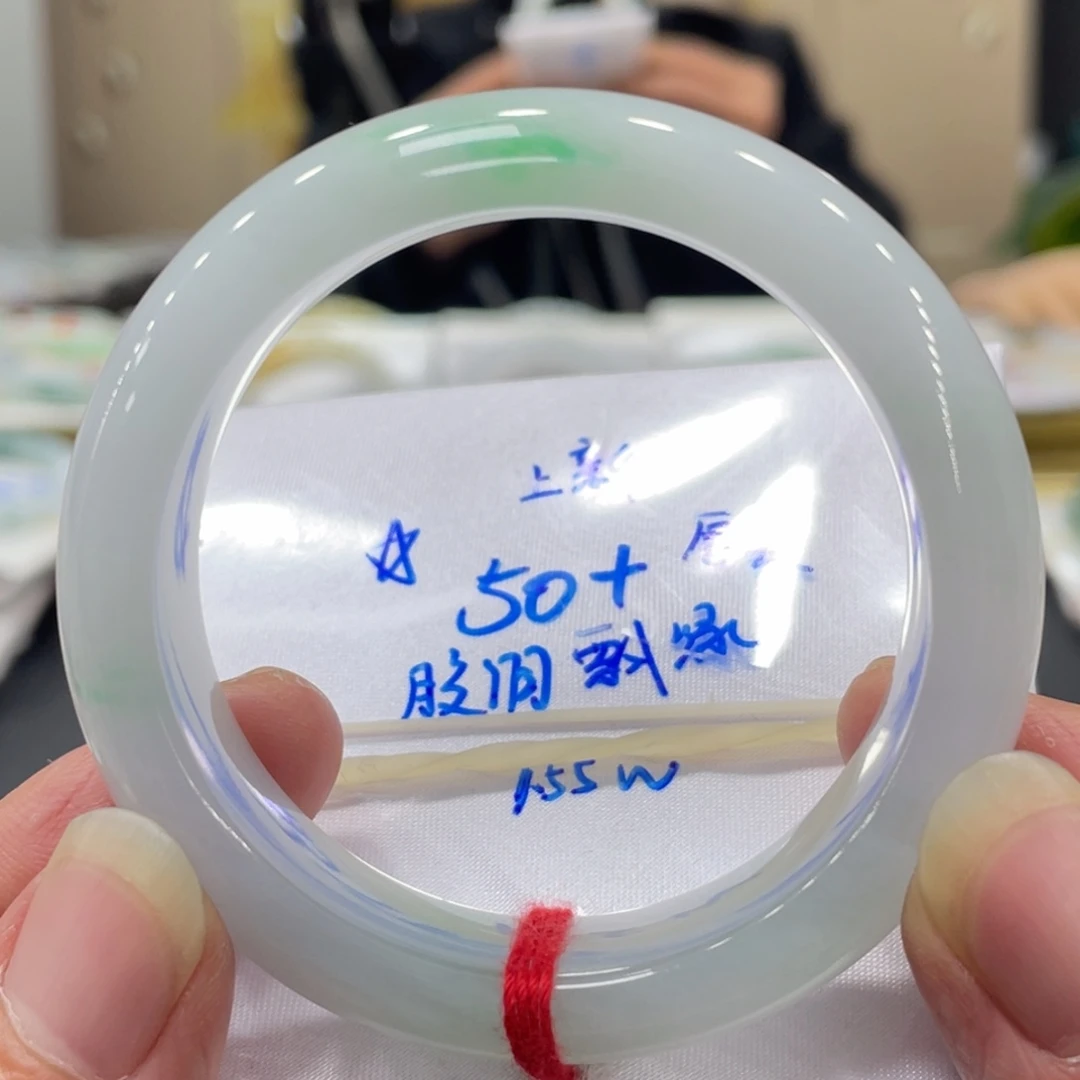 翡翠未镶嵌手镯翡翠手镯