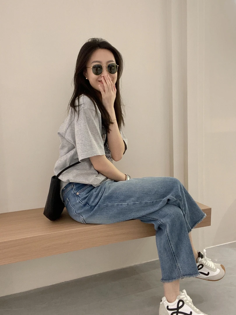 2025春季新款韩系简约慵懒风圆领短袖卡通T恤复古牛仔裤套装