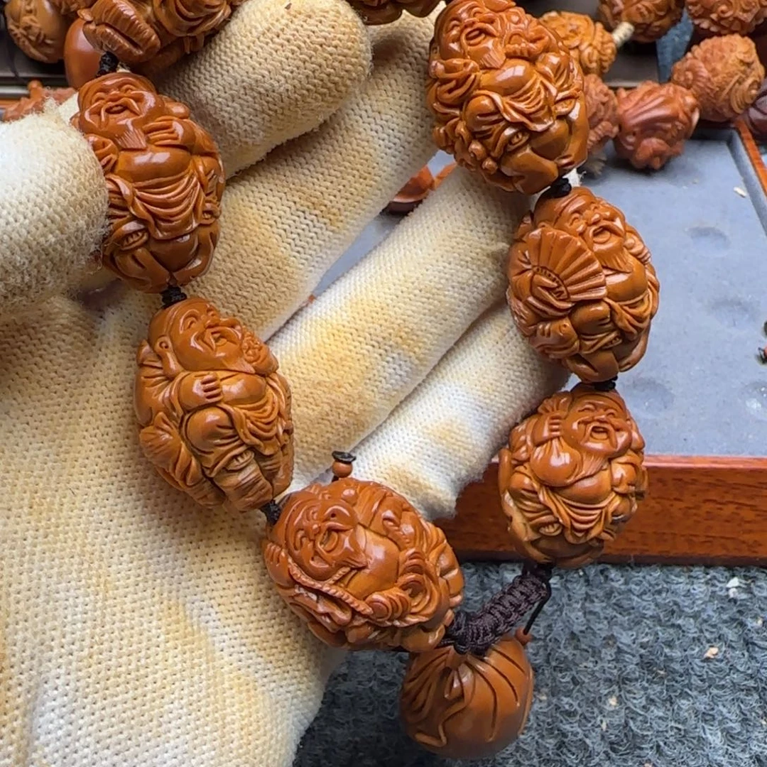 橄榄核吊坠……………………