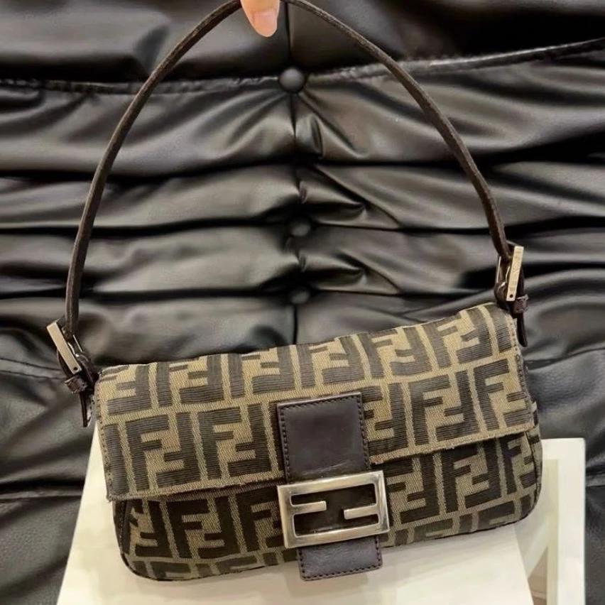 95新 FENDI/芬迪 7姐专场/老花法棍腋下包