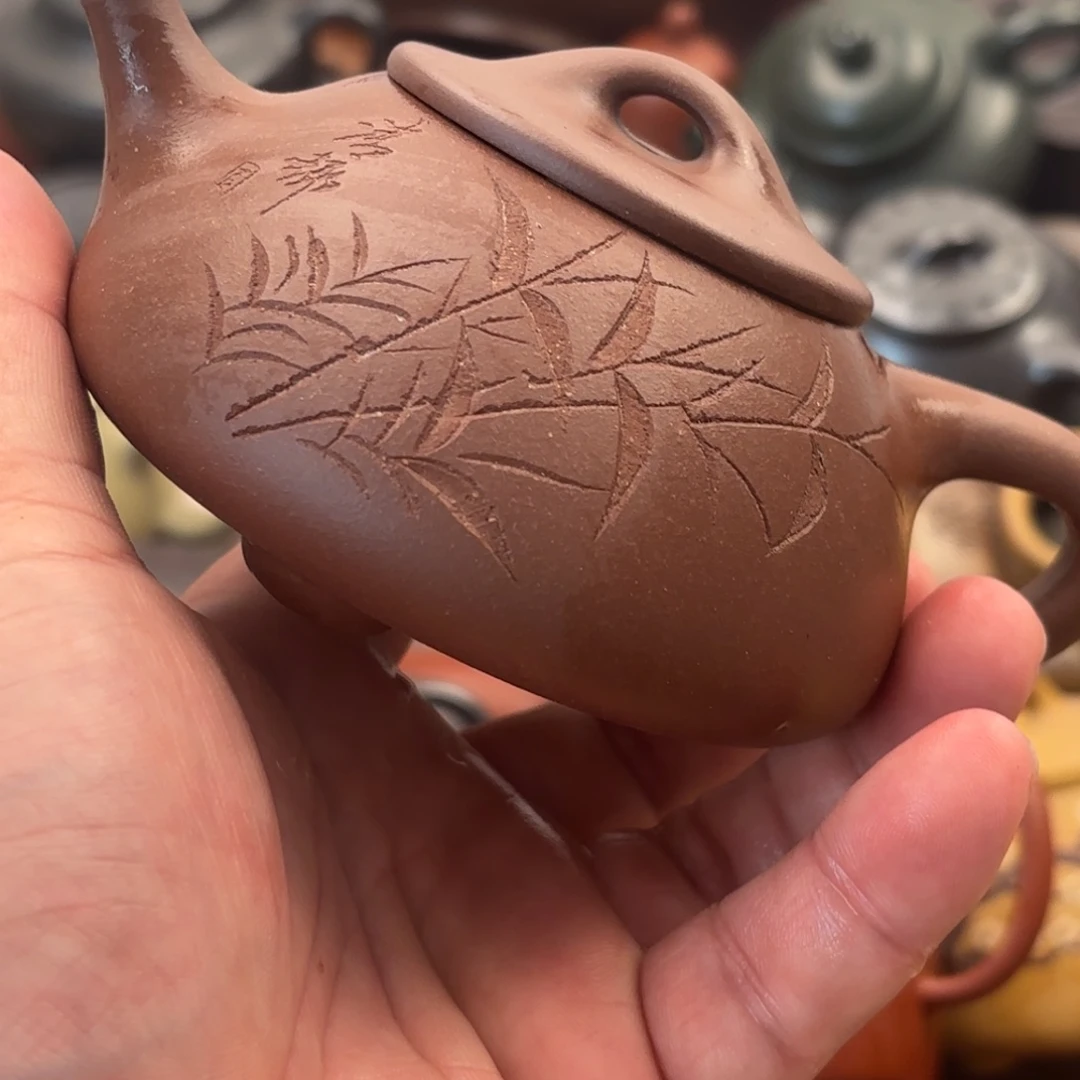 茶壶紫砂紫砂瑕疵