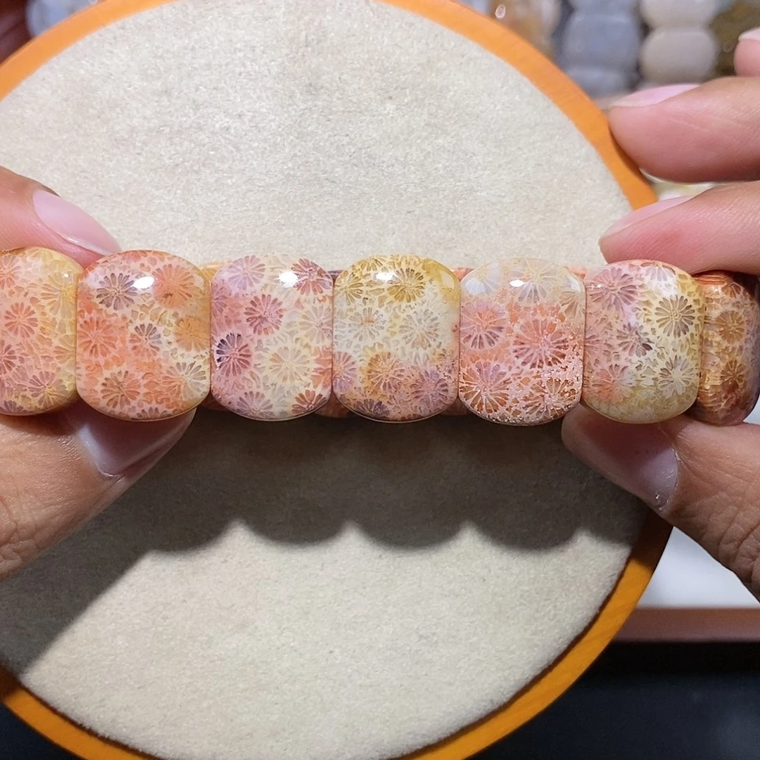 硅化珊瑚（珊瑚玉）手串未镶嵌彩雏菊18