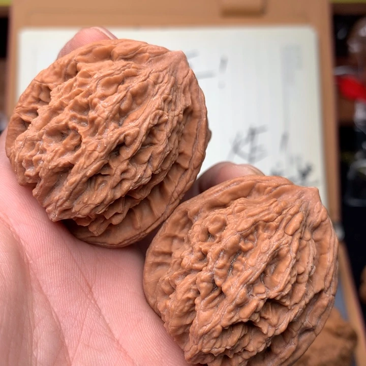 文玩核桃吊坠41+全品虎头