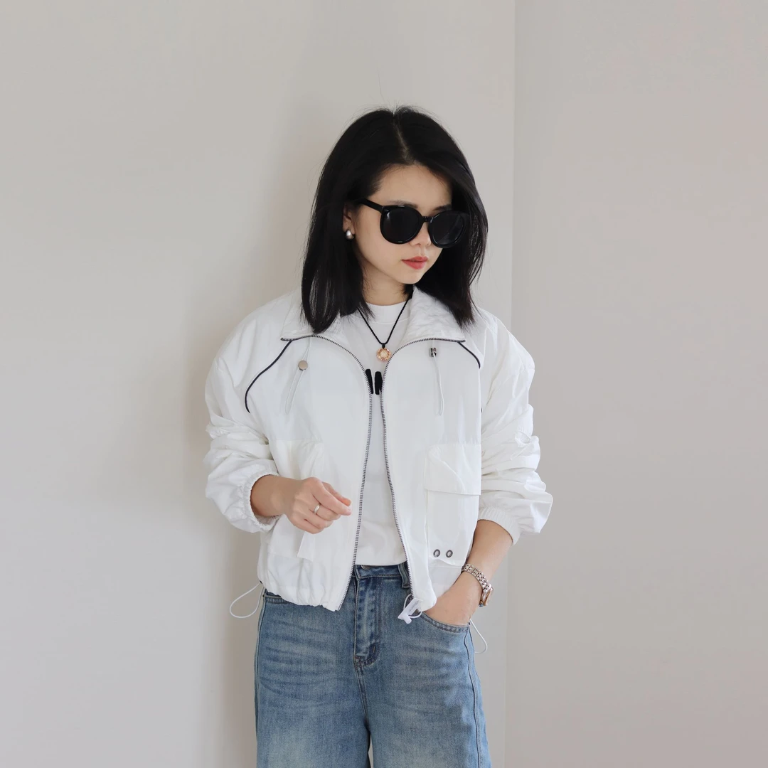 2025春季新款上新短外套运动白色短款时尚休闲百搭夏季立领女外衫