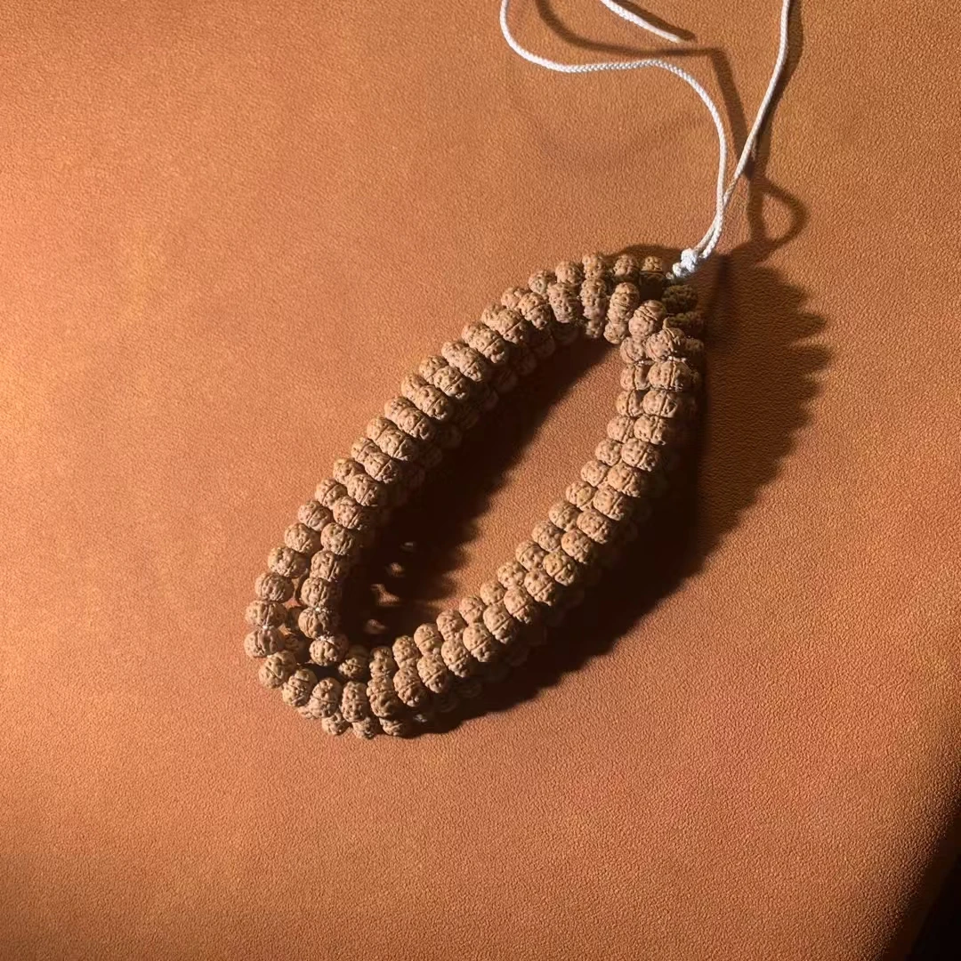 “木子文玩”蝶系列矮桩满肉爆油勿里达老树王