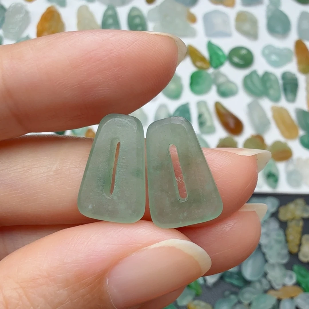 定制翡翠未镶嵌方扣