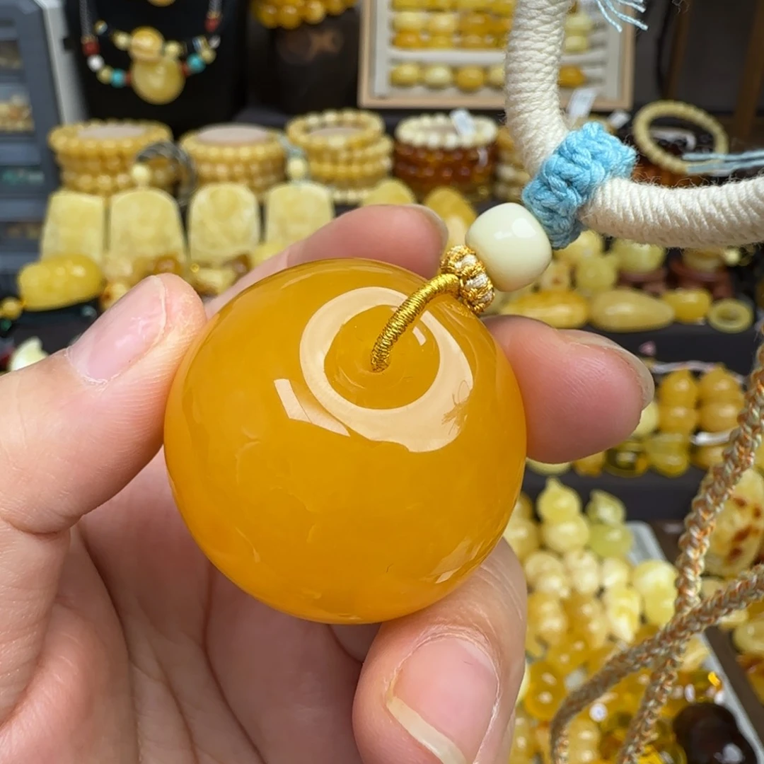 未镶嵌套链琥珀天然焦皮料蜜蜡公主扣吊坠